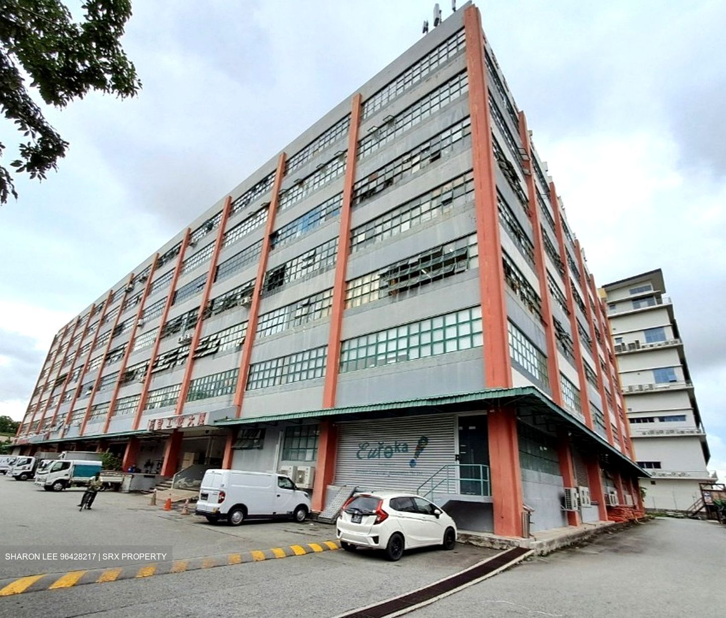 Gordon Industrial Building (D14), Factory #556690151